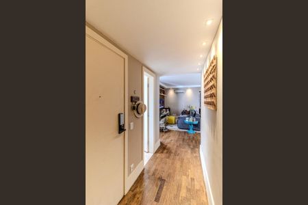 Apartamento à venda com 142m², 3 quartos e 2 vagasEntrada