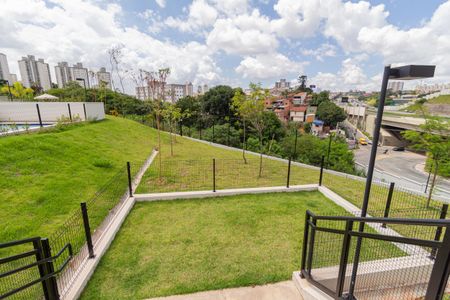 Apartamento à venda com 37m², 2 quartos e sem vagaÁrea comum