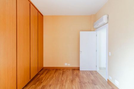 Apartamento à venda com 280m², 3 quartos e 2 vagasQuarto 1