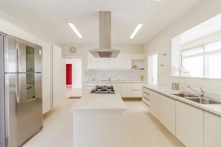 Apartamento à venda com 280m², 3 quartos e 2 vagasCozinha