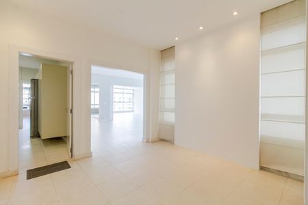 Apartamento à venda com 280m², 3 quartos e 2 vagasEntrada