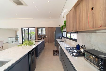 Casa de condomínio à venda com 496m², 4 quartos e 3 vagasCozinha