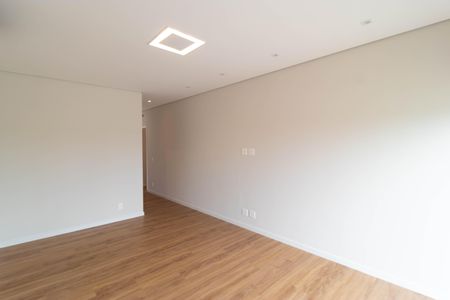 Casa de condomínio à venda com 496m², 4 quartos e 3 vagasSuíte 4