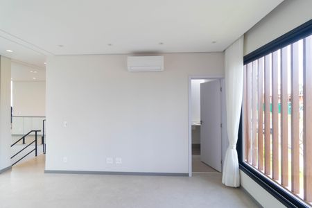 Casa de condomínio à venda com 496m², 4 quartos e 3 vagasEscritório