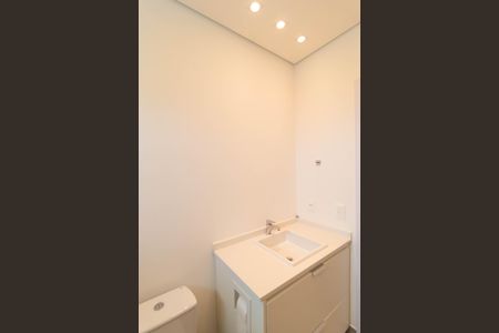 Casa de condomínio à venda com 496m², 4 quartos e 3 vagasBanheiro da Suíte 2