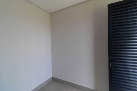 Casa de condomínio à venda com 496m², 4 quartos e 3 vagasQuarto de Serviço