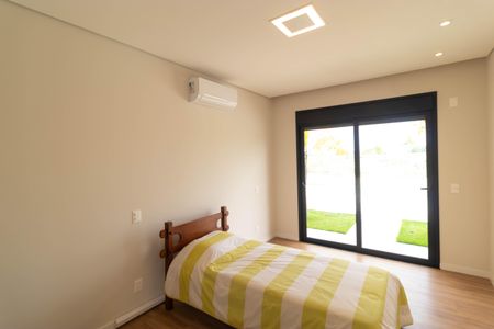 Casa de condomínio à venda com 496m², 4 quartos e 3 vagasSuíte 2