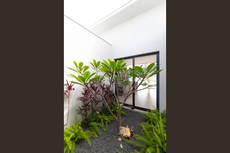 Casa de condomínio à venda com 496m², 4 quartos e 3 vagasJardim de Inverno