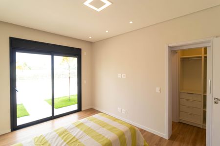 Casa de condomínio à venda com 496m², 4 quartos e 3 vagasSuíte 2