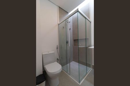 Casa de condomínio à venda com 496m², 4 quartos e 3 vagasBanheiro do Escritório