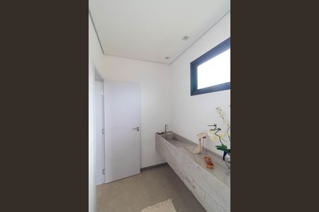 Casa de condomínio à venda com 496m², 4 quartos e 3 vagasLavabo