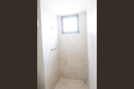 Apartamento para alugar com 187m², 3 quartos e 3 vagas Apartamento para alugar com 187m², 3 quartos e 3 vagasBanheiro da Suíte 2