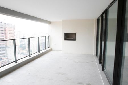 Apartamento para alugar com 187m², 3 quartos e 3 vagas Apartamento para alugar com 187m², 3 quartos e 3 vagasVaranda da Sala/Cozinha