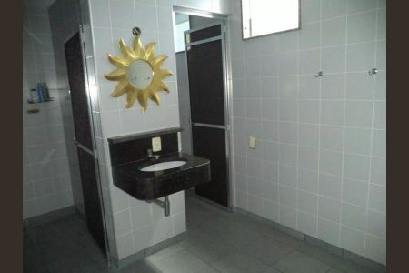 Casa à venda com 945m², 4 quartos e 5 vagas Casa à venda com 945m², 4 quartos e 5 vagasFoto 23