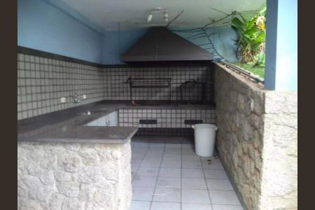 Casa à venda com 945m², 4 quartos e 5 vagas Casa à venda com 945m², 4 quartos e 5 vagasFoto 15