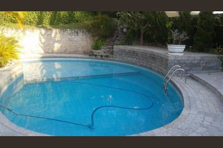 Casa à venda com 945m², 4 quartos e 5 vagas Casa à venda com 945m², 4 quartos e 5 vagasFoto 28