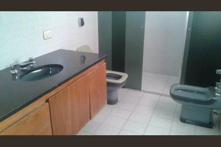 Casa à venda com 945m², 4 quartos e 5 vagas Casa à venda com 945m², 4 quartos e 5 vagasFoto 24