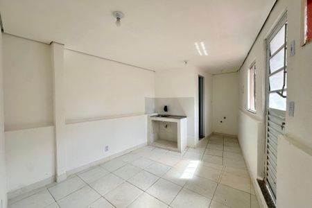 Studio para alugar com 17m², 1 quarto e sem vaga Studio para alugar com 17m², 1 quarto e sem vagaSala/Quarto