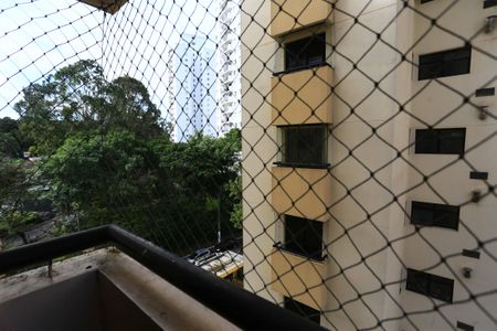 Apartamento à venda com 176m², 4 quartos e 4 vagas Apartamento à venda com 176m², 4 quartos e 4 vagasVista da Suíte 3