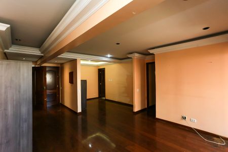 Sala de apartamento à venda com 4 quartos, 176m² em Vila Suzana, São Paulo