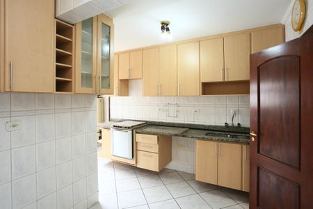 Apartamento à venda com 176m², 4 quartos e 4 vagas Apartamento à venda com 176m², 4 quartos e 4 vagasCozinha