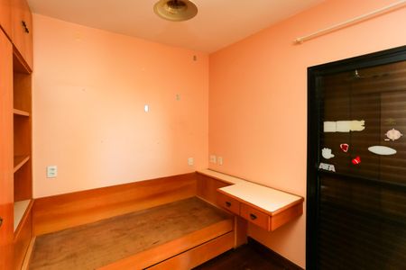 Apartamento à venda com 176m², 4 quartos e 4 vagas Apartamento à venda com 176m², 4 quartos e 4 vagasSuíte 3