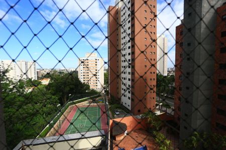 Apartamento à venda com 176m², 4 quartos e 4 vagas Apartamento à venda com 176m², 4 quartos e 4 vagasVista da Suíte 2