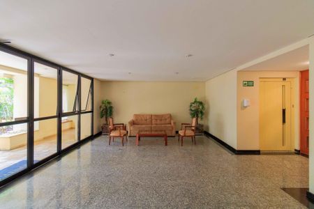 Apartamento à venda com 176m², 4 quartos e 4 vagas Apartamento à venda com 176m², 4 quartos e 4 vagashall