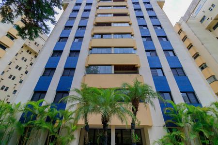 Apartamento à venda com 176m², 4 quartos e 4 vagas Apartamento à venda com 176m², 4 quartos e 4 vagasFachada