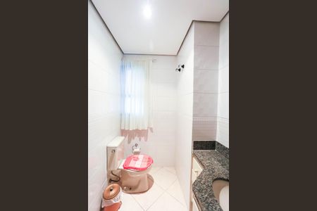 Apartamento à venda com 176m², 4 quartos e 4 vagas Apartamento à venda com 176m², 4 quartos e 4 vagasBanheiro Social