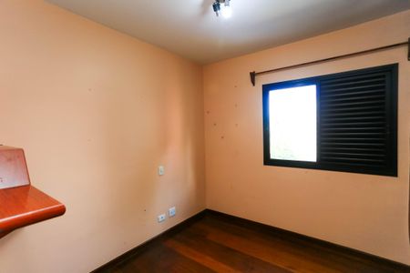 Apartamento à venda com 176m², 4 quartos e 4 vagas Apartamento à venda com 176m², 4 quartos e 4 vagasQuarto