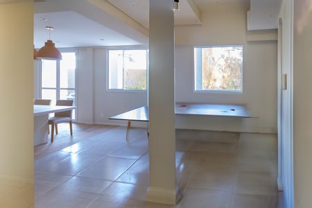 Apartamento para alugar com 67m², 2 quartos e 1 vaga Apartamento para alugar com 67m², 2 quartos e 1 vagaÁrea comum - Salão de festas