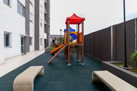 Apartamento para alugar com 67m², 2 quartos e 1 vaga Apartamento para alugar com 67m², 2 quartos e 1 vagaÁrea comum - Playground