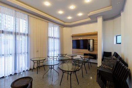 Apartamento à venda com 115m², 3 quartos e 3 vagas Apartamento à venda com 115m², 3 quartos e 3 vagasÁrea comum - Salão de Festas