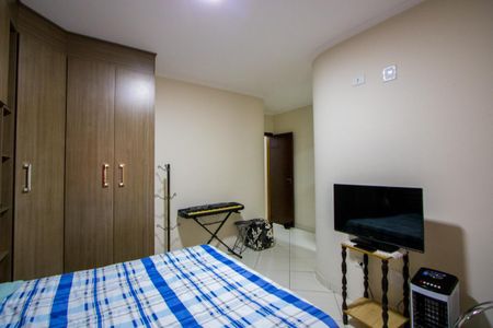 Apartamento à venda com 70m², 2 quartos e 2 vagasQuarto 1 - Suíte