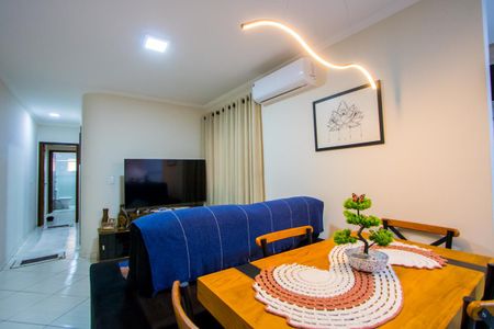 Apartamento à venda com 70m², 2 quartos e 2 vagasSala