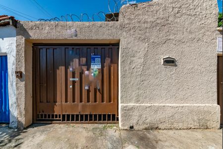 Apartamento à venda com 360m², 3 quartos e 1 vaga Apartamento à venda com 360m², 3 quartos e 1 vagaFachada e placa