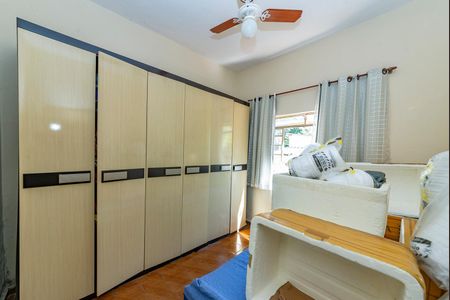 Apartamento à venda com 360m², 3 quartos e 1 vaga Apartamento à venda com 360m², 3 quartos e 1 vagaQuarto 2