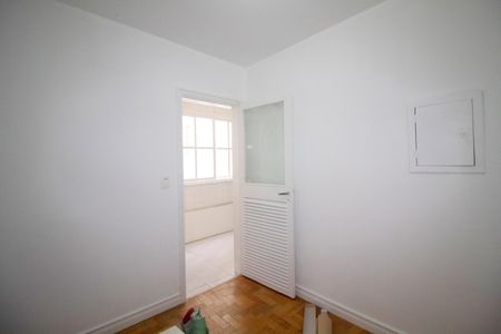 Apartamento à venda com 96m², 2 quartos e 1 vagaQuarto de Serviço