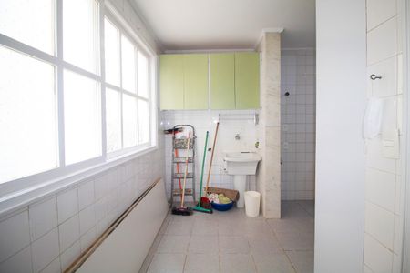 Apartamento à venda com 96m², 2 quartos e 1 vagaÁrea de Serviço