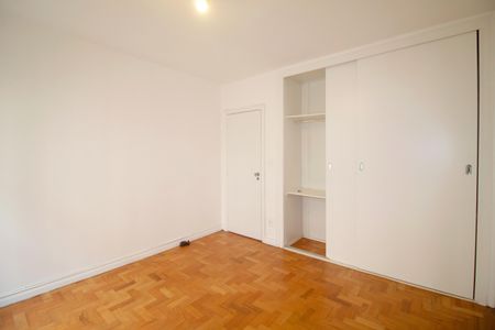 Apartamento à venda com 96m², 2 quartos e 1 vagaQuarto 2