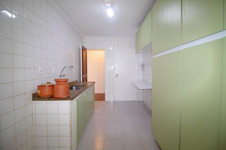 Apartamento à venda com 96m², 2 quartos e 1 vagaCozinha