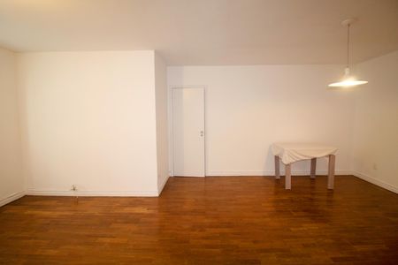 Apartamento à venda com 96m², 2 quartos e 1 vagaSala 