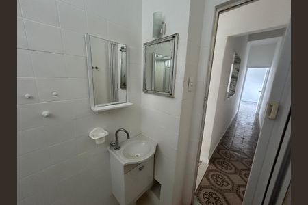 Casa à venda com 90m², 2 quartos e 1 vagaBanheiro 1