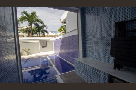 Casa de condomínio à venda com 364m², 4 quartos e 4 vagasSauna