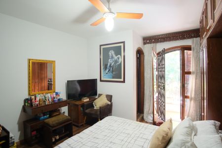 Casa à venda com 120m², 3 quartos e 1 vagaSuíte