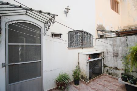 Casa à venda com 120m², 3 quartos e 1 vagaQuintal