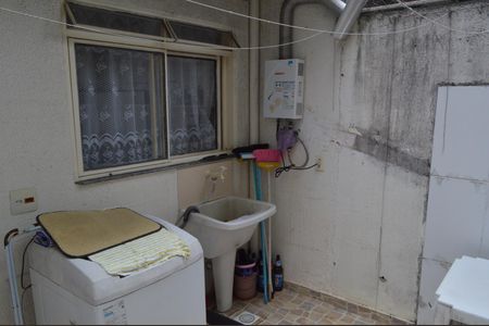 Casa à venda com 80m², 2 quartos e 1 vaga Casa à venda com 80m², 2 quartos e 1 vagaArea de Serviço