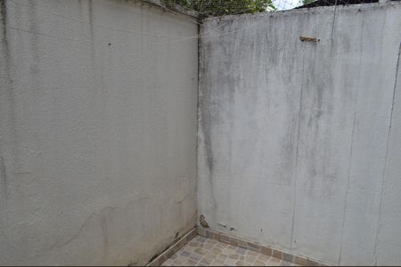 Casa à venda com 80m², 2 quartos e 1 vaga Casa à venda com 80m², 2 quartos e 1 vagaArea de Serviço