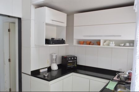 Casa à venda com 80m², 2 quartos e 1 vaga Casa à venda com 80m², 2 quartos e 1 vagaCozinha